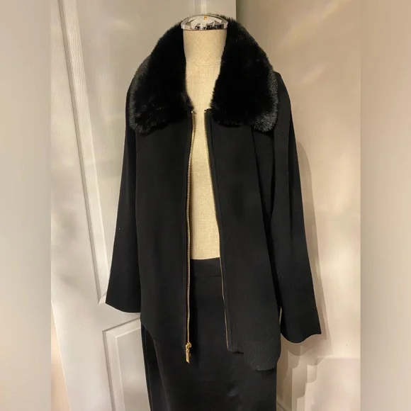 Ann Klein Elegant Black Fur-Collar Jacket L - Picture 1 of 7